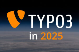Das orange TYPO3-Logo schwebt vor einer dunkelblauen Erdatmosphäre, daneben steht in weißer und oranger Schrift ‚TYPO3 in 2025‘.